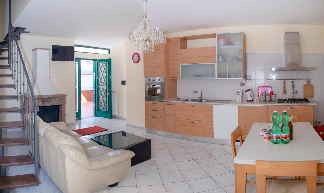 B&B Casa Vacanza Cioffi Vico Equense Luaran gambar